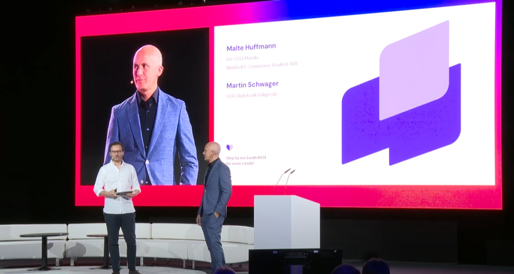 Notebooksbilliger CEO on stage with Mondu thumbnail